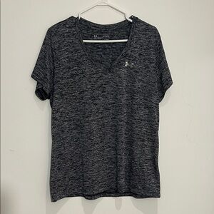 Under Armour Women's Charcoal Heather V-Neck Tee